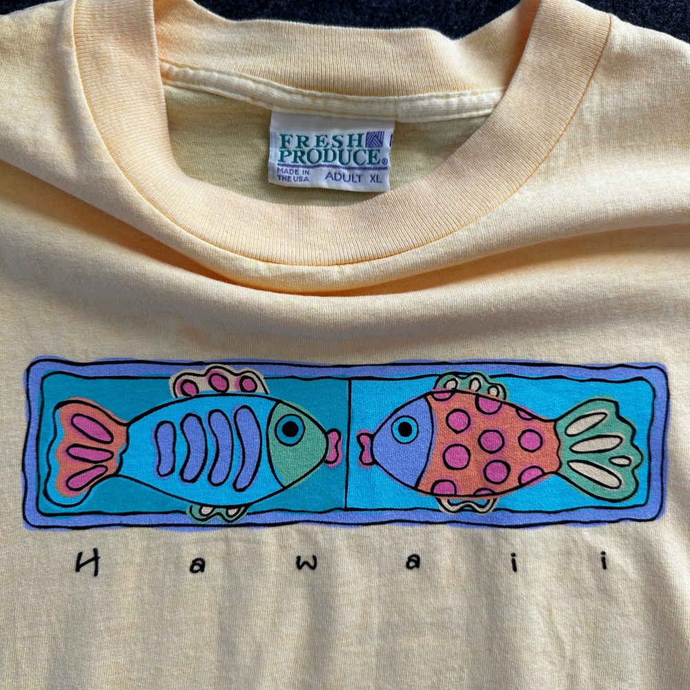 Fresh Produce Hawaii Fish Graphic T-Shirt Yellow Cotton Vintage USA Made XL
